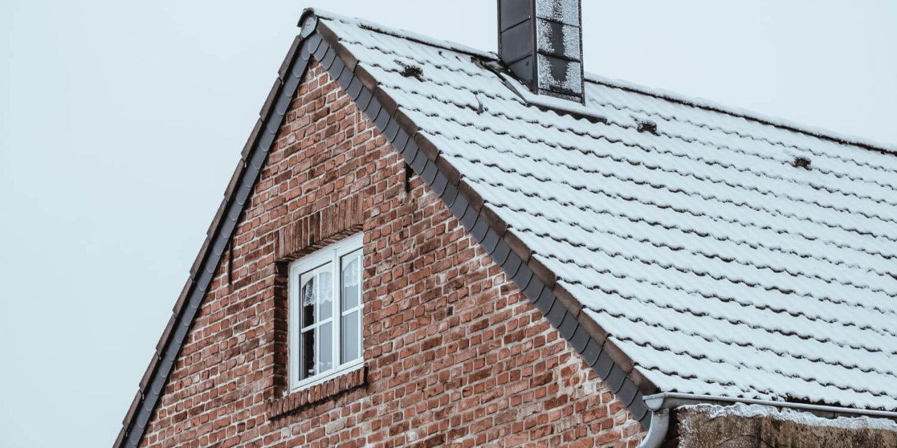 Weathering the storm: A guide to roof maintenance during bad weather